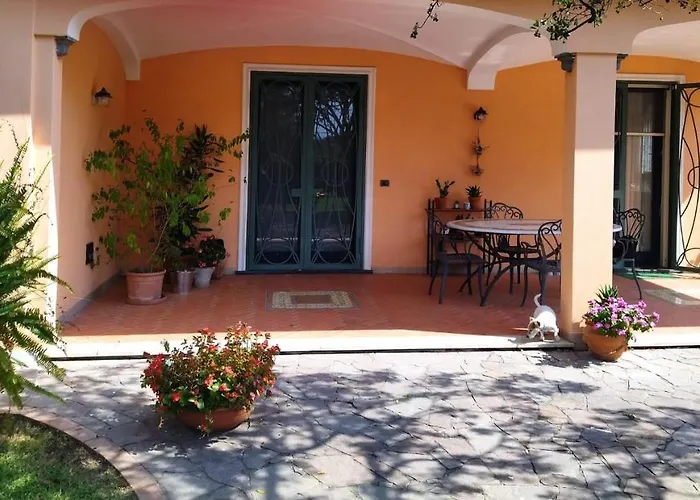 Miglior Hotel a Licola per Vacanze Rilassanti