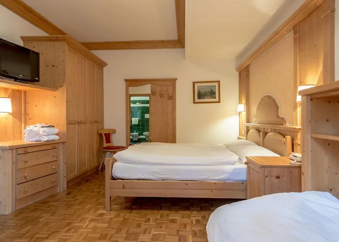 Migliori Hotel a Fai Della Paganella con Piscina