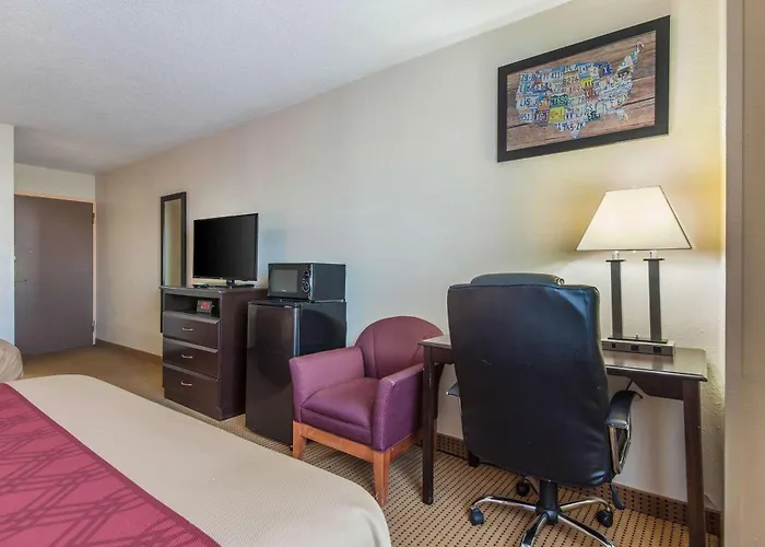 Best Hotels at The Summit Lexington KY