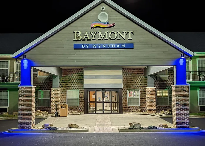 Best Hotels Near Lisner Auditorium in Washington DC