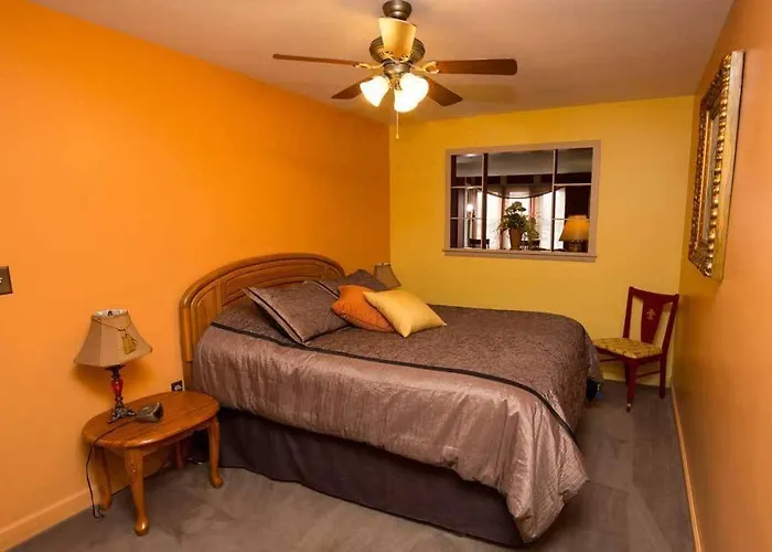 Best Hotels Near The Mayflower Hotel, Washington DC