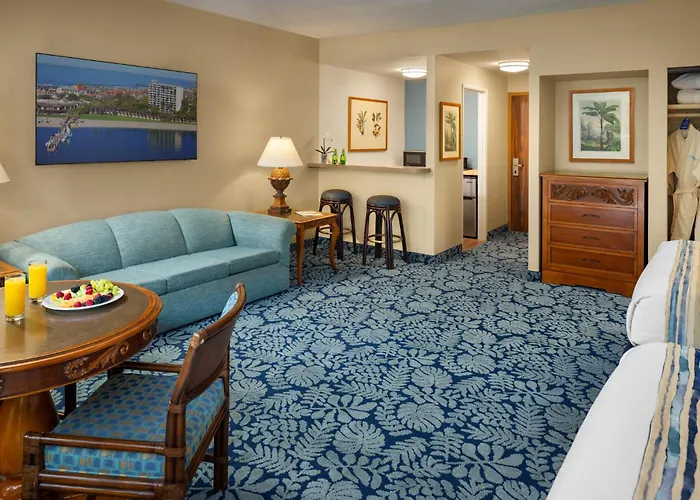 Top Beachfront Hotels in San Diego Mission Beach