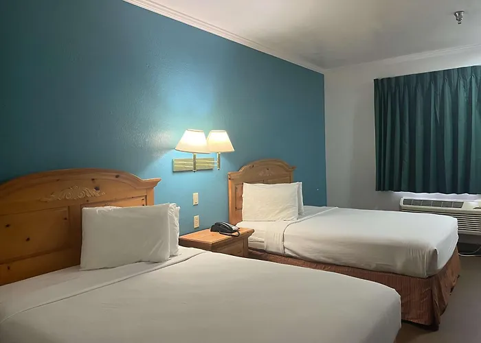 Premier Waterfront Accommodations in Portland, Maine