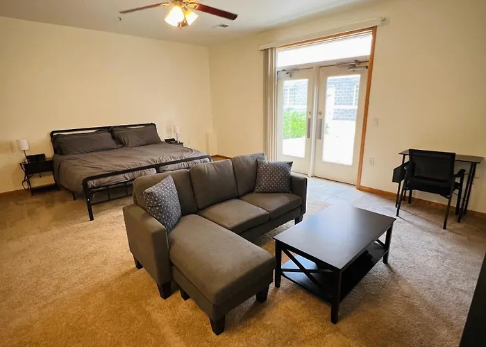 Best Hotels at Cascade Station Portland Oregon