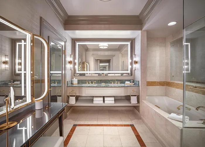 Best Las Vegas Hotels Offering Free Breakfast