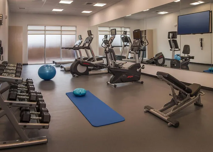 Best Hotels Near Dupont Washington